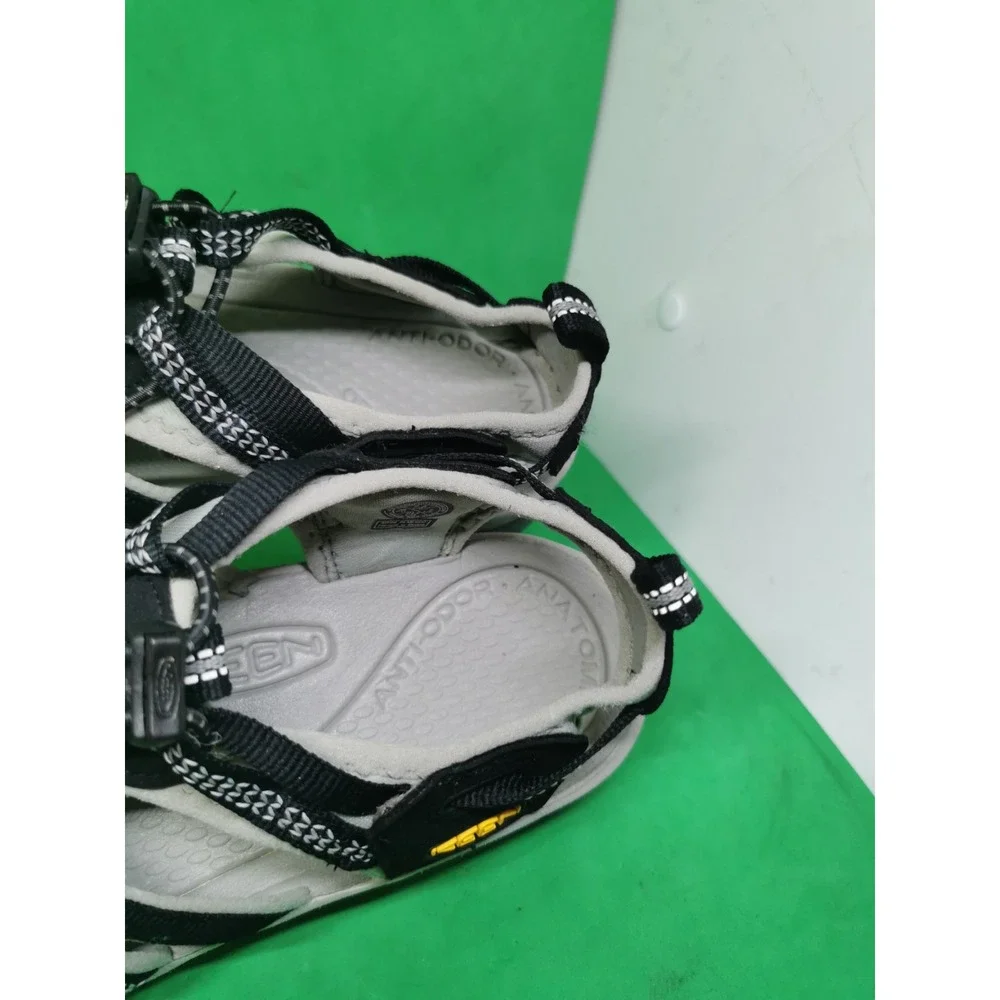 Keen Whisper Sport Sandals Womens Size 7.5 Water Trail Shoes Black Gray Hiking